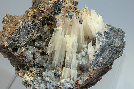 Quartz after Aragonite. 