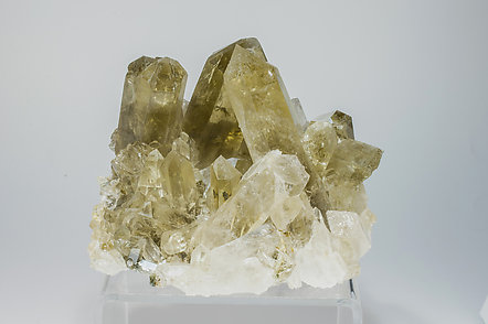 Quartz (variety citrine). 