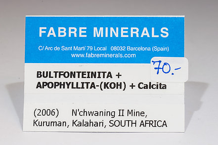 Bultfonteinita con Hydroxyapophyllita-(K)  y Calcita