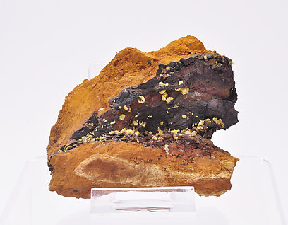 Mimetite with Beudantite.