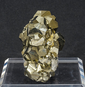 Pyrite with Sphalerite and Calcite. 
