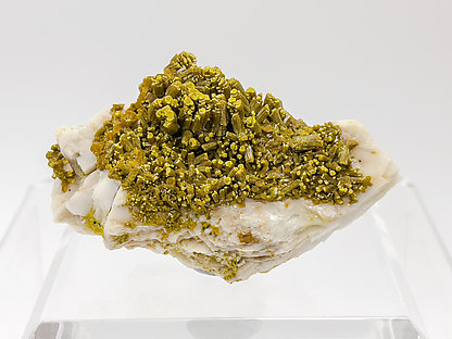 Pyromorphite with Baryte. 