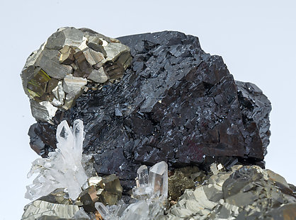 Sphalerite with Pyrite and Pyrite after Pyrrhotite. 
