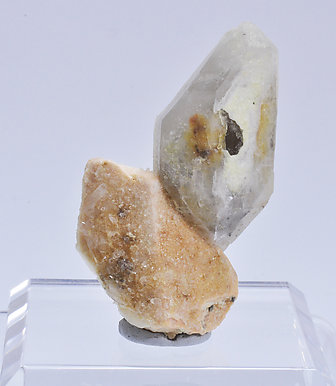 Quartz on Microcline.