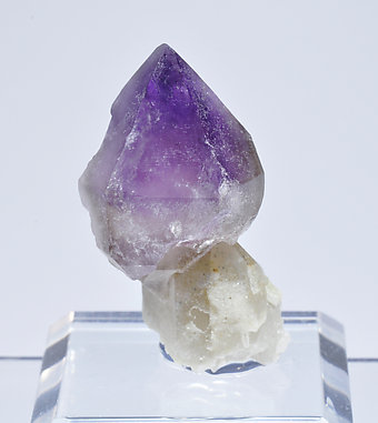 Quartz (variety amethyst) on Quartz (variety smoky).