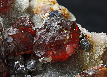 Sphalerite with Quartz. Detail / Photo: Joaquim Calln