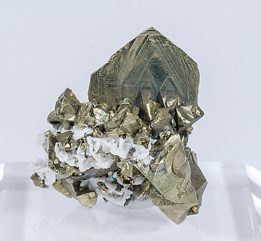 Chalcopyrite with Dolomite. 