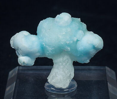 Calcite. Front