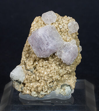 Fluorite with Siderite and Quartz.