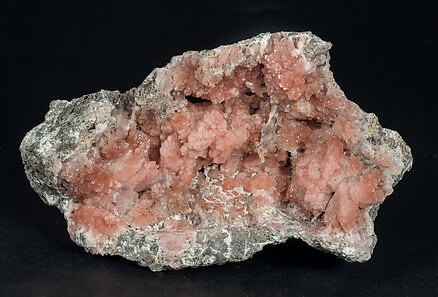 Quartz (variety rose quartz).