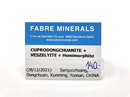Cuprodongchuanite with Veszelyite and Hemimorphite