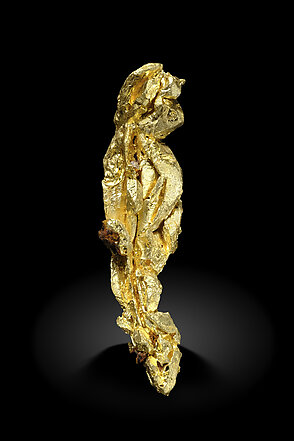 Gold (spinel twin). Front / Photo: Joaquim Calln