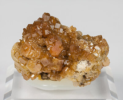 Mimetite with Calcite. 