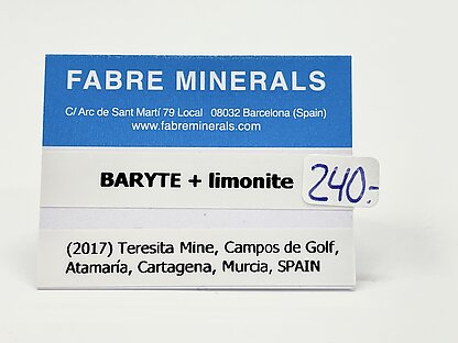 Baryte with limonite. 