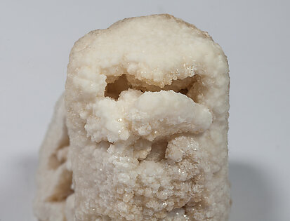 Calcite (variety kanonenspat) with Quartz. Top