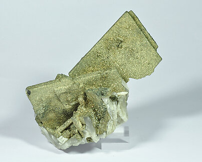 Baryte with Pyrite.