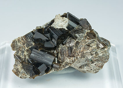 Vesuvianite on Garnet (Group).