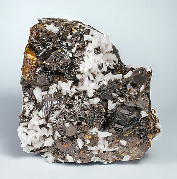 Sphalerite with Dolomite.