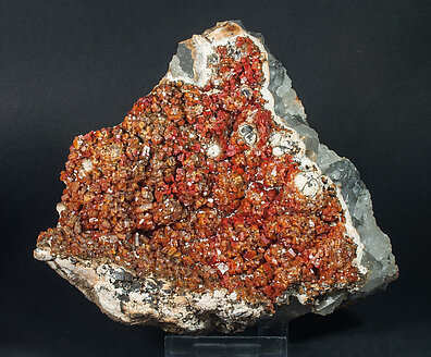 Vanadinite with Quartz and manganese oxides. 