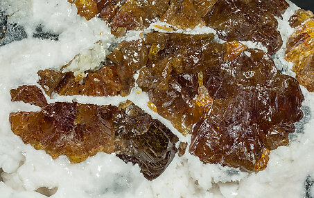 Sphalerite with Dolomite. 