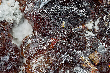 Sphalerite with Dolomite. 