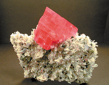 Rhodochrosite with Quartz. 