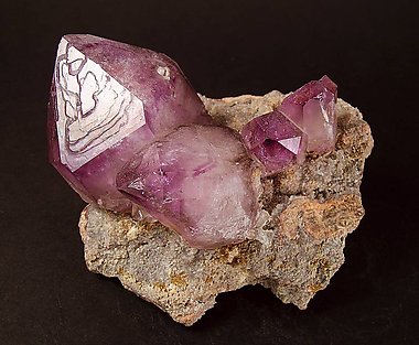 Quartz (variety amethyst).