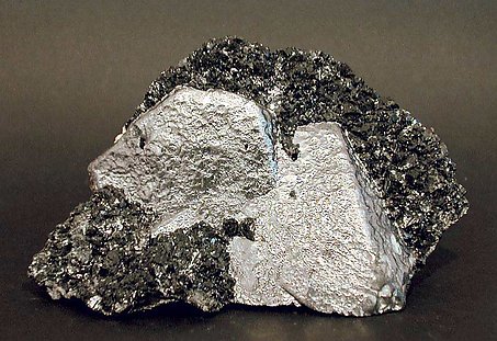 Galena con Esfalerita.