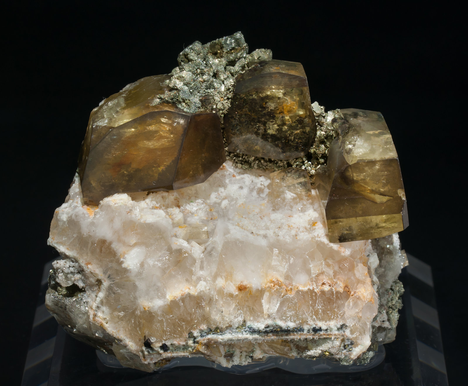 specimens/s_imagesAA0/Barite-EB96AA0f.jpg