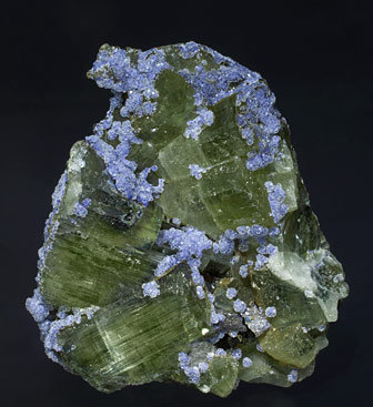 Fluorite with Fluorapatite, Arsenopyrite and Muscovite.