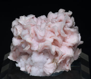 Rhodochrosite with Quartz and Bournonite.