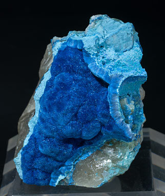 Shattuckite with Quartz. 