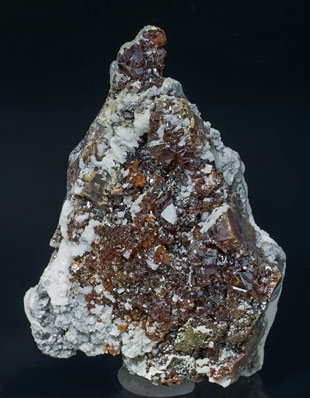 Sphalerite with Dolomite.