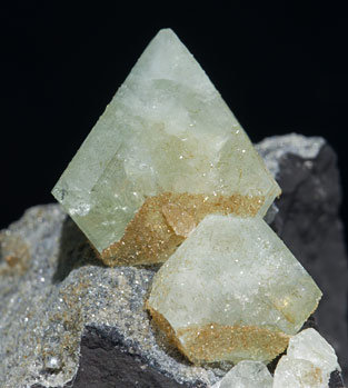 Wardite with Childrenite. 