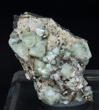 Wardite with Childrenite. 