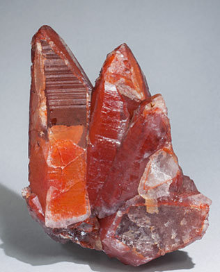 Quartz (variety red quartz). Rear