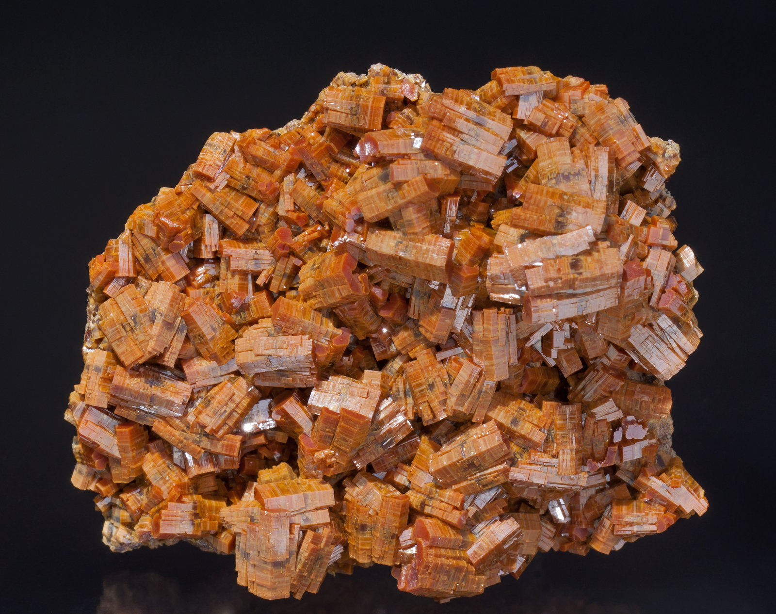 specimens/s_imagesAB2/Vanadinite-TJ56AB2f.jpg