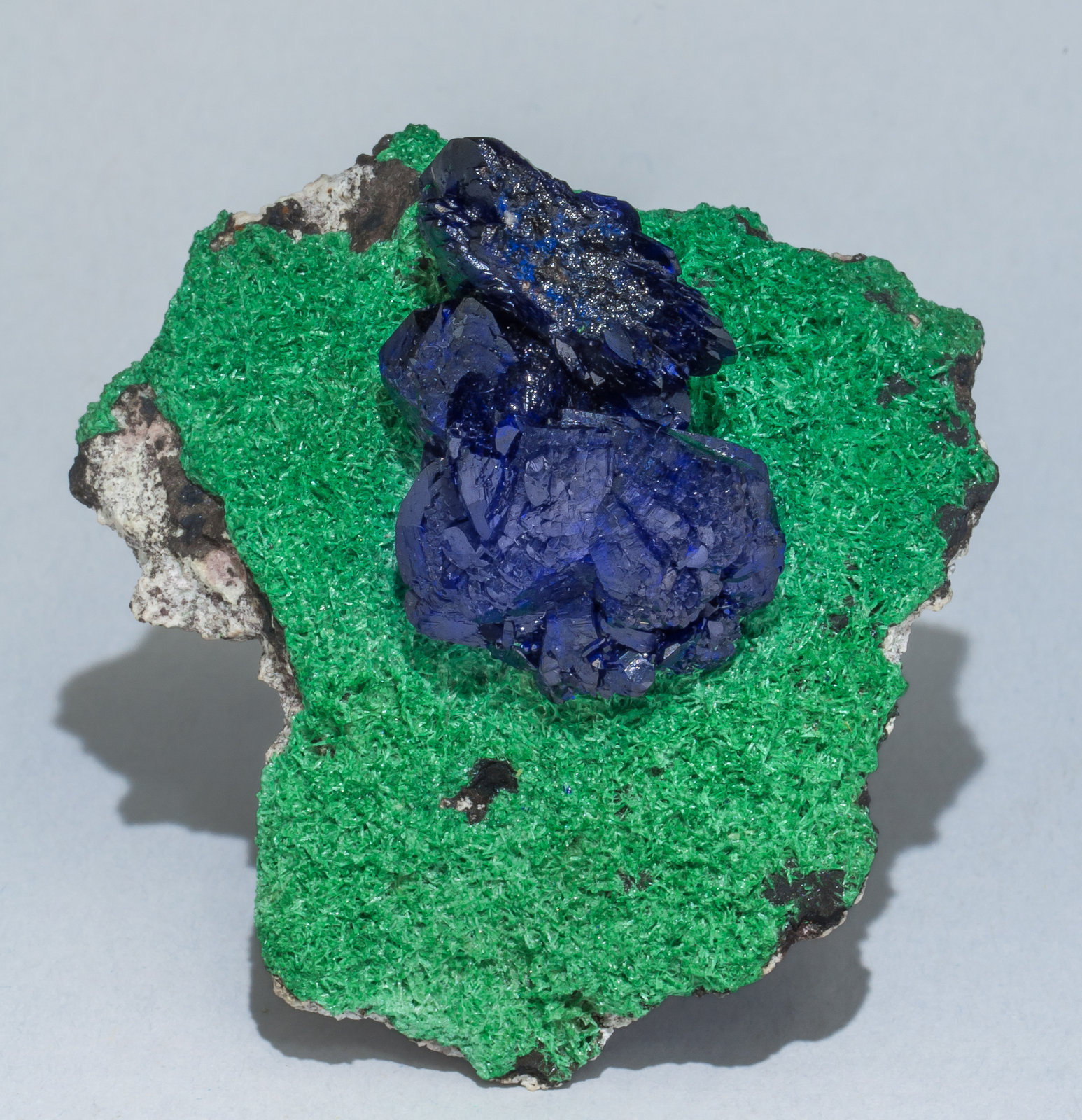 specimens/s_imagesAB4/Azurite-TM19AB4f.jpg