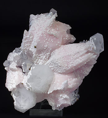 Calcite with Quartz, Dolomite and Chalcopyrite. Side