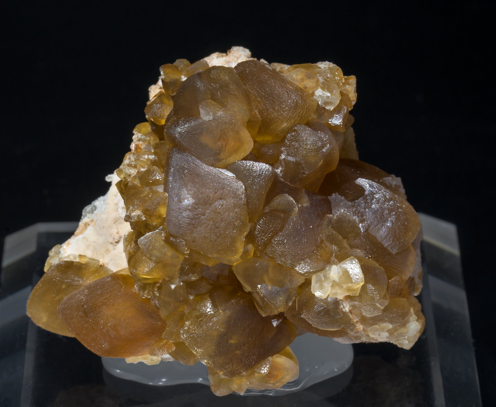 specimens/s_imagesAB5/Smithsonite-TM27AB5f.jpg