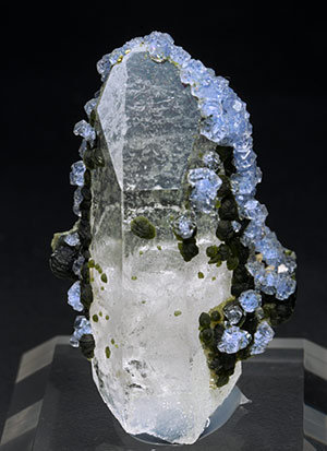 Fluorite with Quartz and Muscovite.