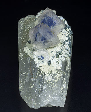 Octahedral Fluorite with Quartz, Pyrite and Chlorite.