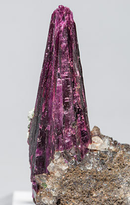 Erythrite with Phlogopite and Quartz. 