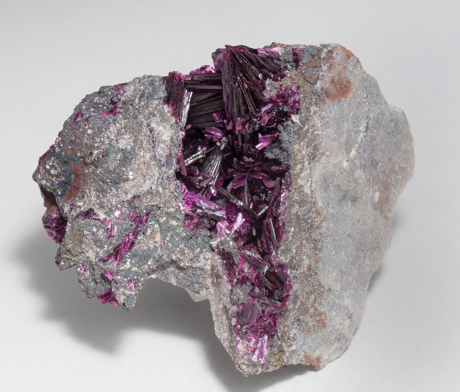 specimens/s_imagesAC2/Erythrite-EA88AC2s.jpg