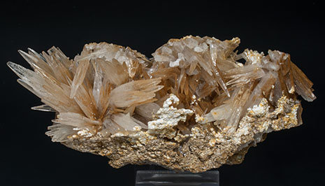 Aragonite. Top