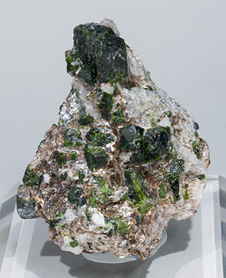Mn-rich Andalusite (variety viridine) with Quartz and Mica. 