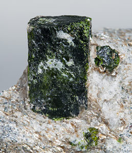 Mn-rich Andalusite (variety viridine) with Quartz and Mica. 