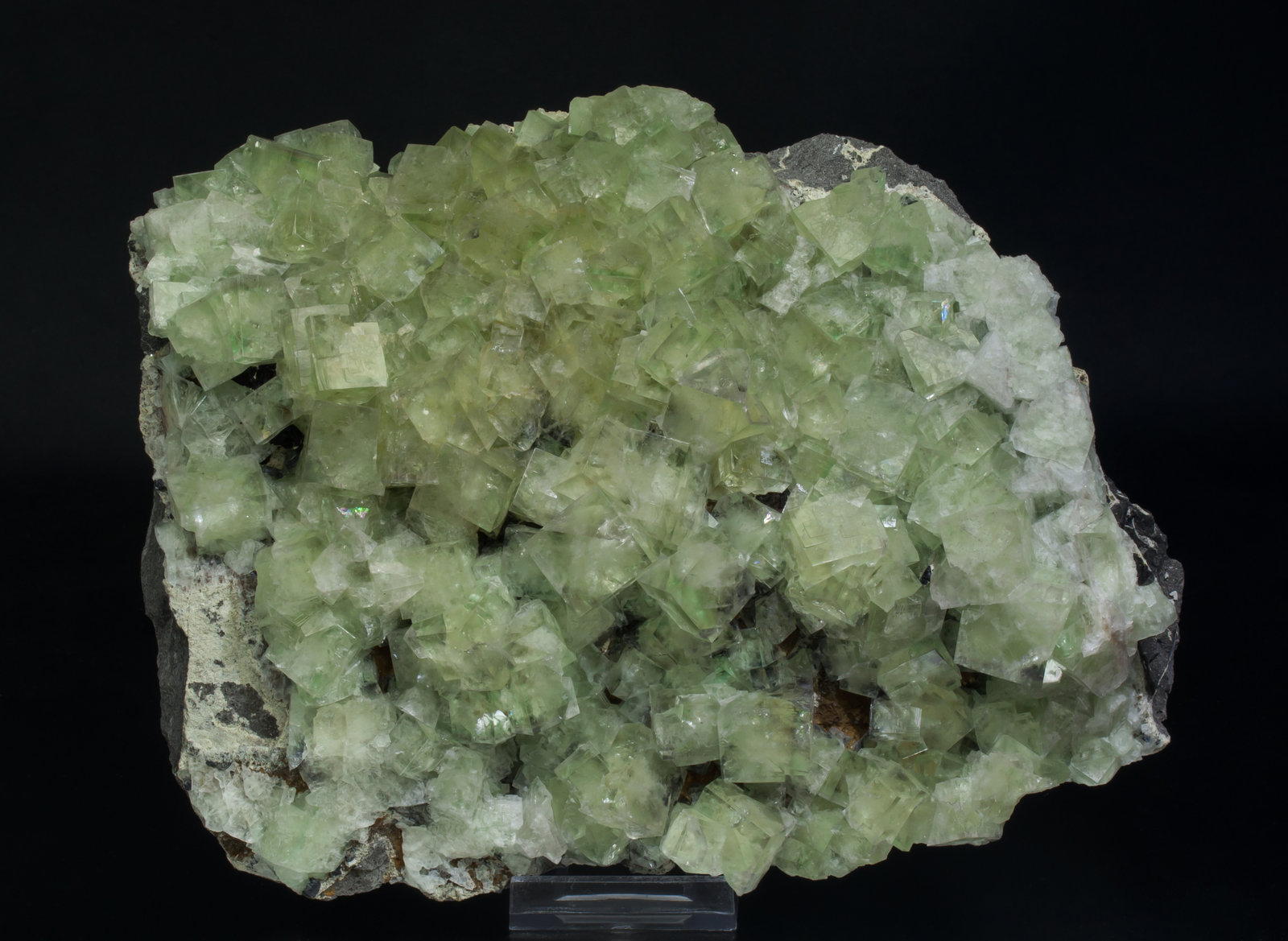 specimens/s_imagesAC5/Fluorite-DA32AC5f.jpg