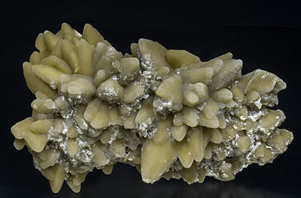 Smithsonite after Calcite and with Calcite. Front