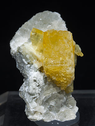 Baryte with Calcite. 